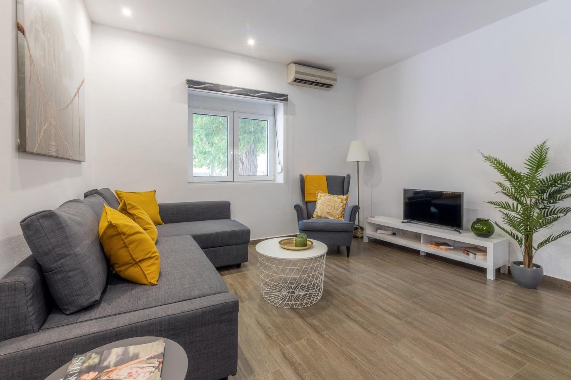 Elegant City Apartment Heraklion  Bagian luar foto